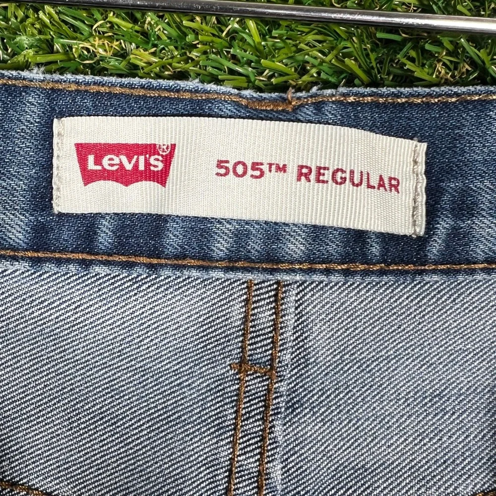 Levis 505 Regular Fit Jeans girl Size 14 REG Medium Wash Blue Denim 27x27‎